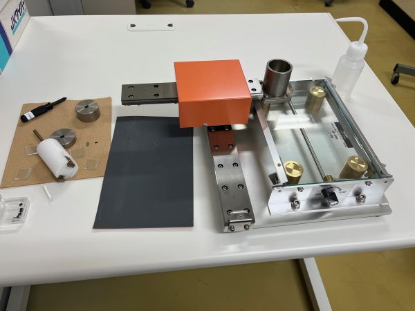 精密平面研磨機