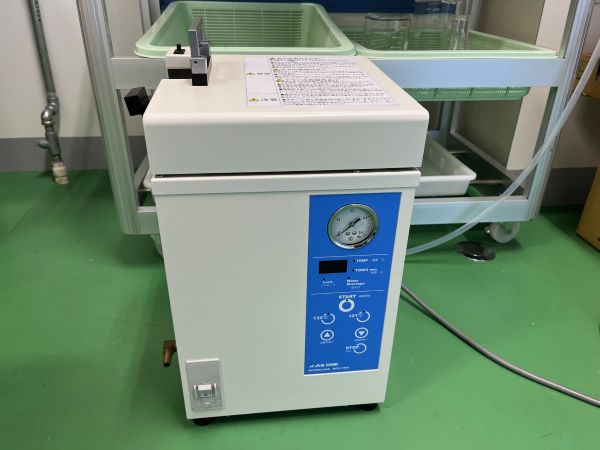 小型オートクレーブ
